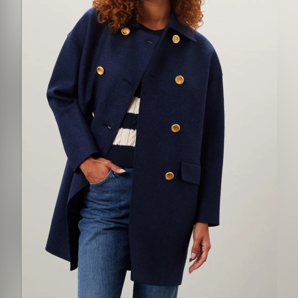 Harris Wharf London Mac Peacoat Midnight Blue Wool Double Breasted $780 size 44